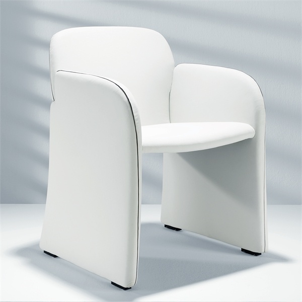 Chair with armrests, Hulsta