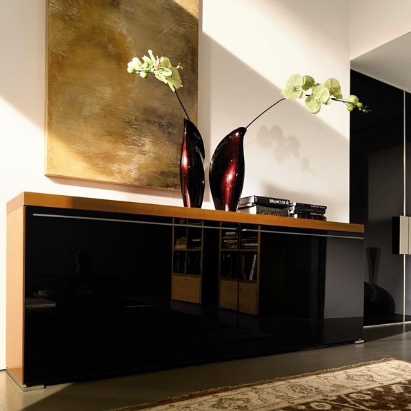 Cabinet with sliding doors Encado II Sideboard 01, Hulsta