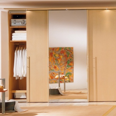 Wardrobe Multi-forma sliding-door wardrobe