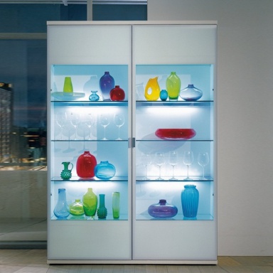 Tameta showcase cabinet 