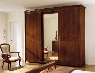 Wardrobe, Zilio