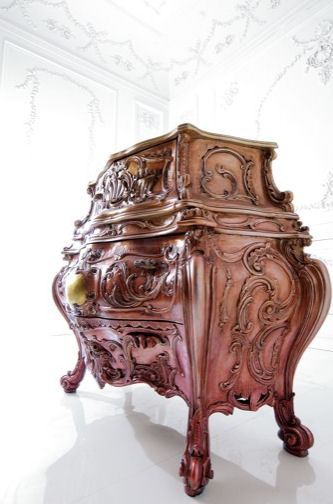 Wooden chest of drawers, Boiserie Italia