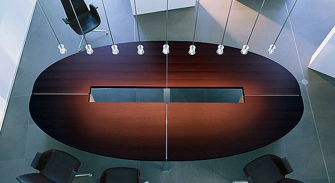 The Frame Table, Walter Knoll