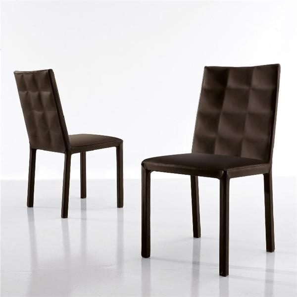 Chair in leather upholstery, Tonin casa