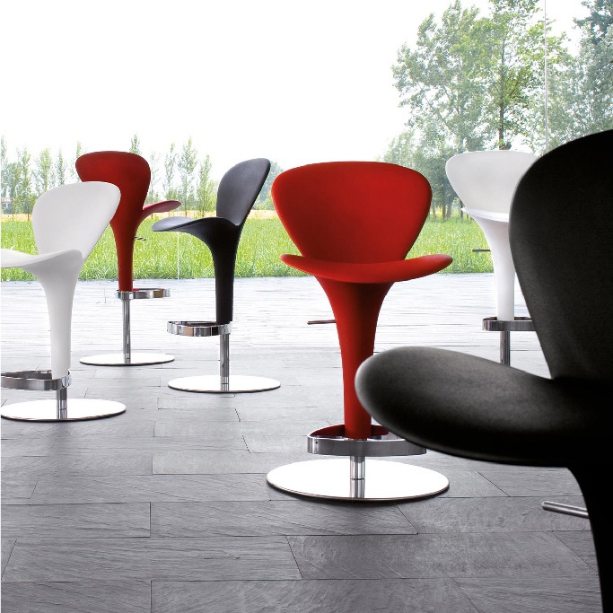 Bar stool with metal base, Tonin casa