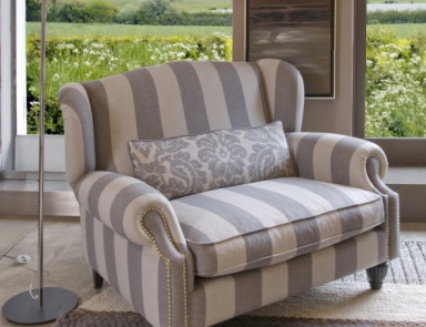 A chair with a hidden frame, Wama