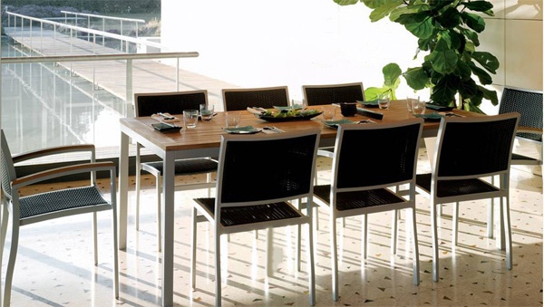 Dining table, Varaschin