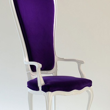 Chair Queen Dotsenko