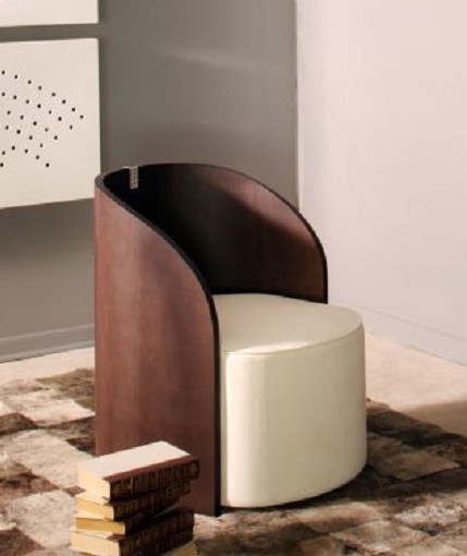 The high-backed chair, Kristal - Voltan