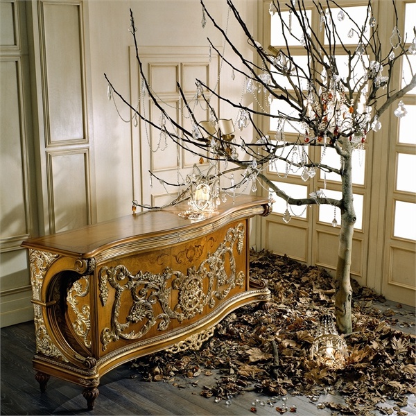 The drawers on figured legs, Riva Mobili d'arte