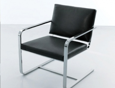 Chair with armrests, Rivolta