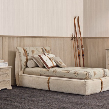 Bedroom (furniture-bedroom)