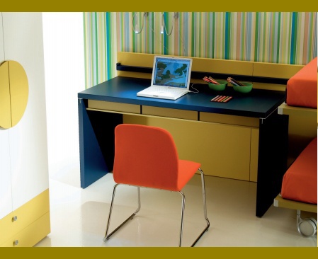 Desk, Di Liddo & Perego