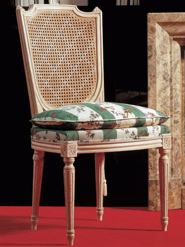 Chair with high back, Salda