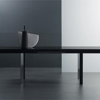 Dining table Axlon