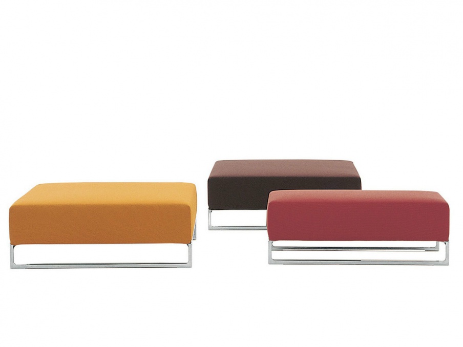 Stool aluminum frame upholstered in leather or fabric Solo, B&B Italia