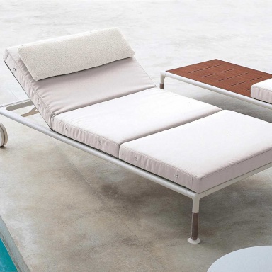 A Chaise Longue Springtime