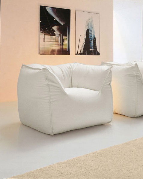 A chair with a hidden frame, Tonin casa