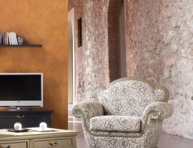 The armchair, Tonin casa