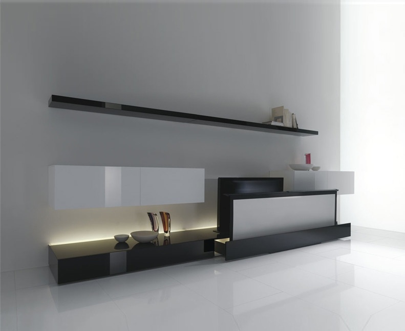 Cabinet for TV with integrated projection screen on a frame of solid wood Base Superschermo NC, Acerbis International 