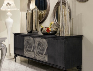 A Snack Bar, Giusti Portos