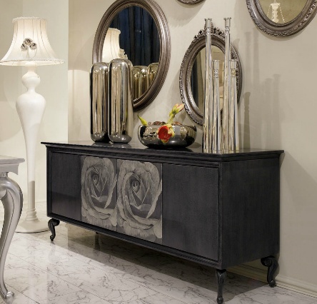 A Snack Bar, Giusti Portos