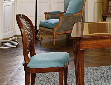 Chair with a curved backrest, Medaillon - Roche Bobois
