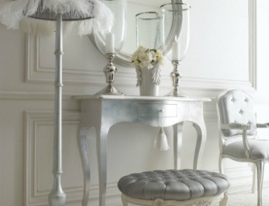 Console, Giusti Portos