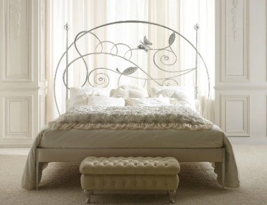 Double bed, Giusti Portos