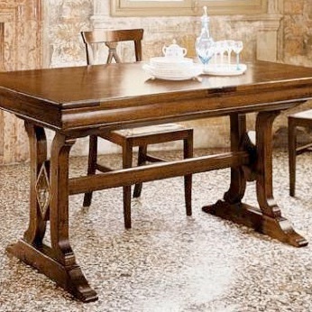 Dining table A821