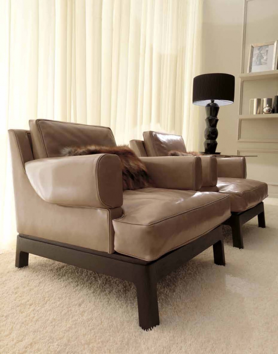 Armchair with soft armrests Taylor, Ulivi