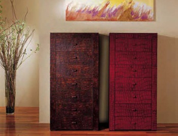 A chest of drawers art.674, Origgi Salotti