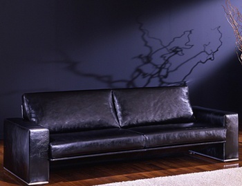 The Garbo Sofa, Origgi Salotti