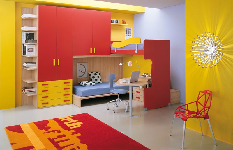 Wall children of chipboard and melamine, Julia Arredamenti