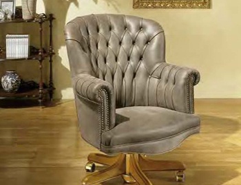 The Chair King, Origgi Salotti