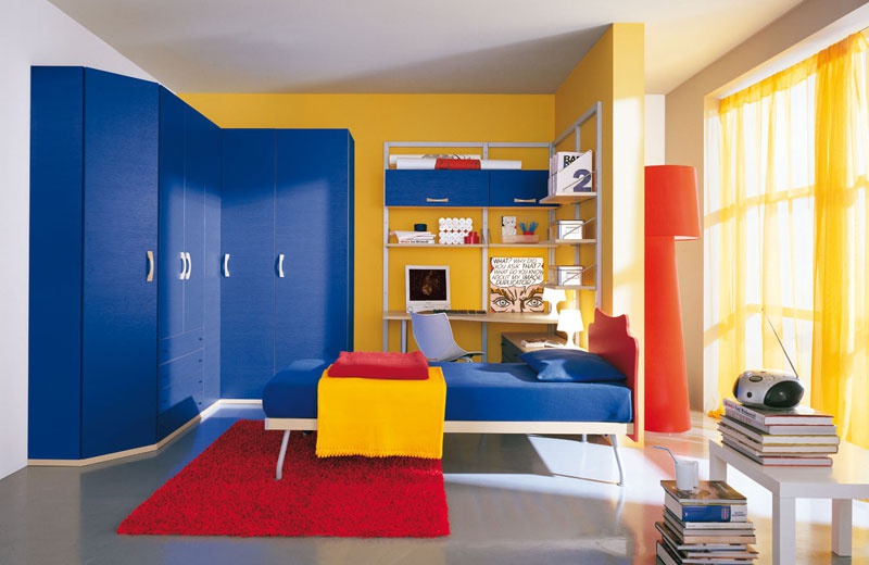 Wall children of chipboard and melamine, Julia Arredamenti