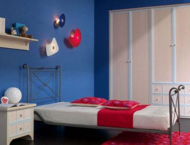 Wall children of chipboard and melamine, Julia Arredamenti