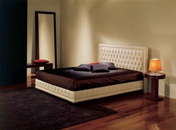 Venere Bed, Origgi Salotti