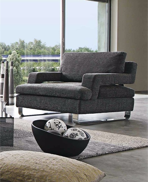 Chair with armrests, Tresors - Roche Bobois