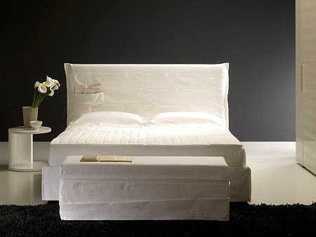 The Tasca Bed, Orizzonti