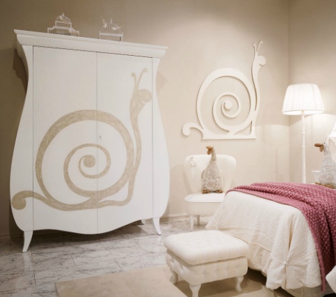 Wardrobe, Giusti Portos