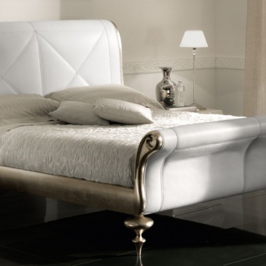 Vivaldi Bed