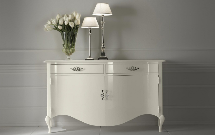 The drawers on figured legs, Raffaello D - Cantori