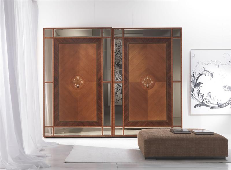 Wardrobe with hinged doors, Carpanelli