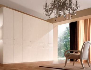 Wardrobe with hinged doors Lilium, Benedetti (furniture: wardrobe, Italy)