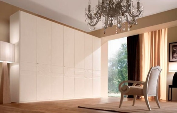 Wardrobe with hinged doors Lilium, Benedetti