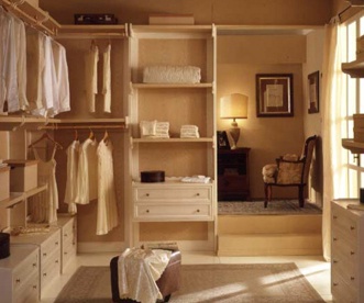 Dressing on a frame of solid fir and MDF Louvre, Benedetti