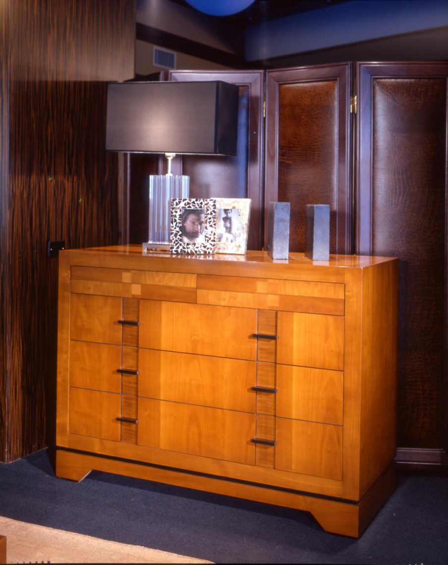 Dresser factory Arca