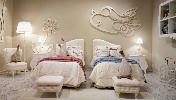 Set for bedroom made of solid wood, Giusti Portos