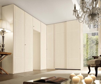 The corner wardrobe with sliding doors on the frame of tamborito Mistral, Benedetti